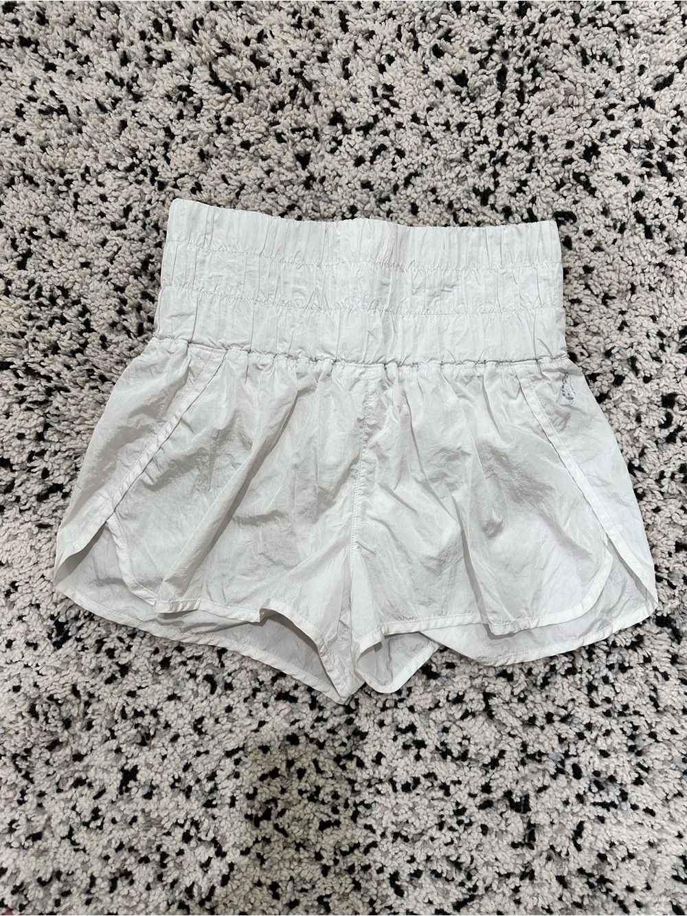FP Movement The Way Home White‎ High Waisted Smocked Running Shorts Size Medium